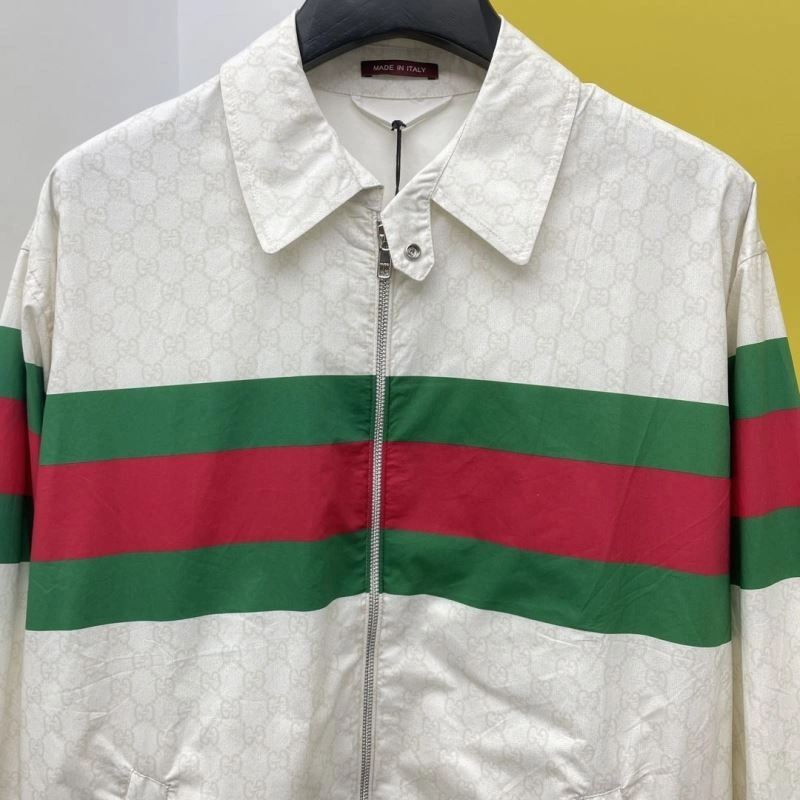 Unisex Gucci Outwear 125883