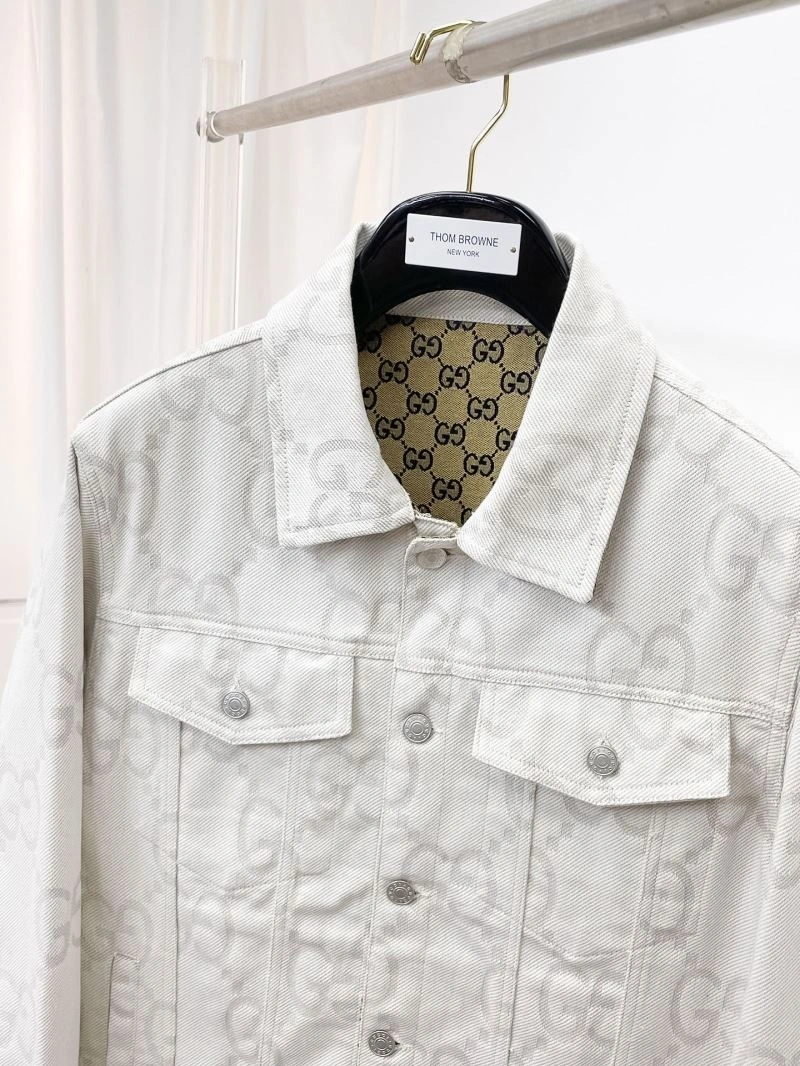 Gucci Outwear Chic 125874