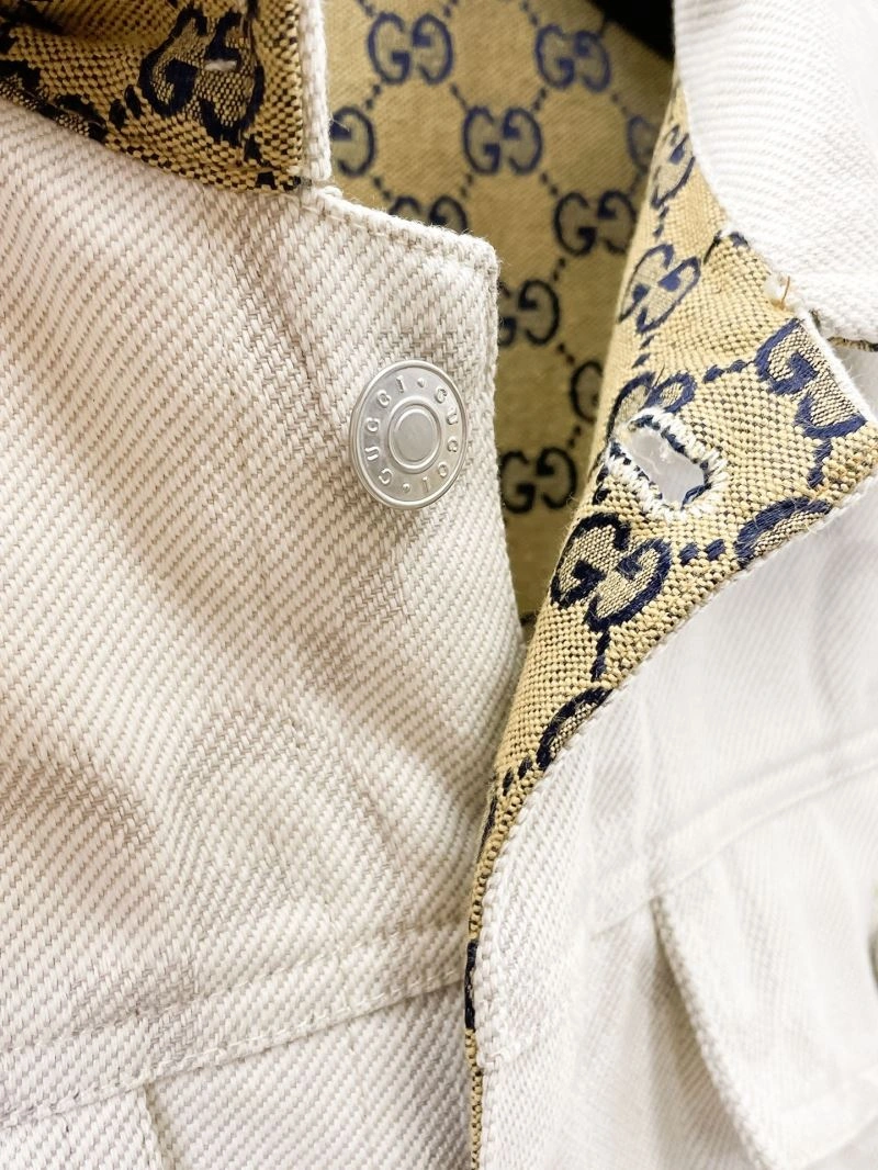 Gucci Outwear Chic 125874