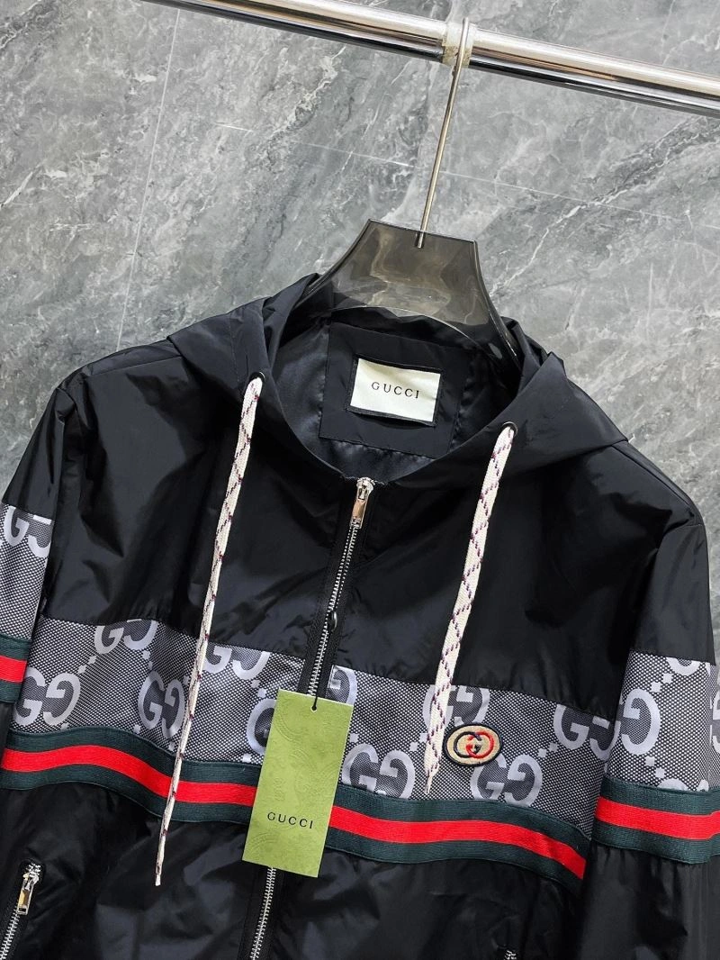 Gucci Outwear Flexible 125892