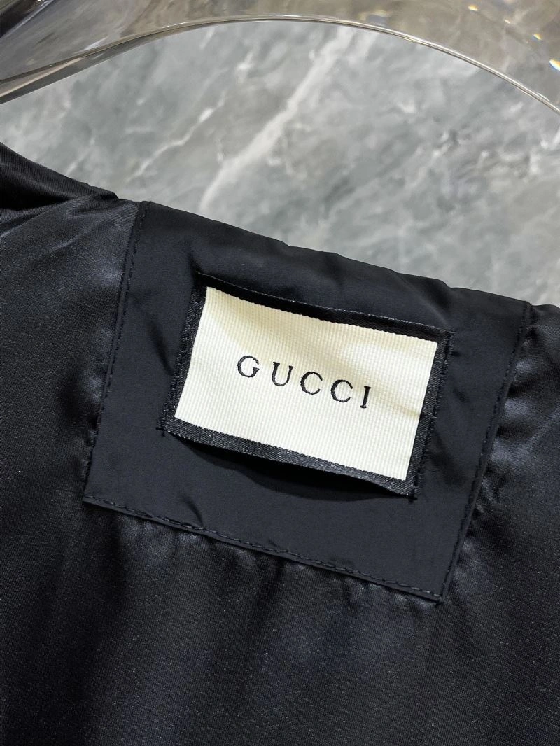 Gucci Outwear Flexible 125892