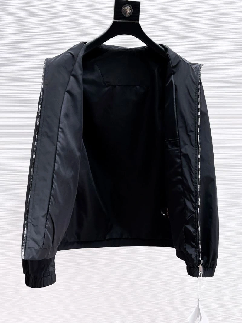 SportInspired Gucci Outwear 125862