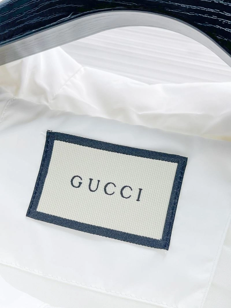 FlexibleFit Gucci Outwear 124274