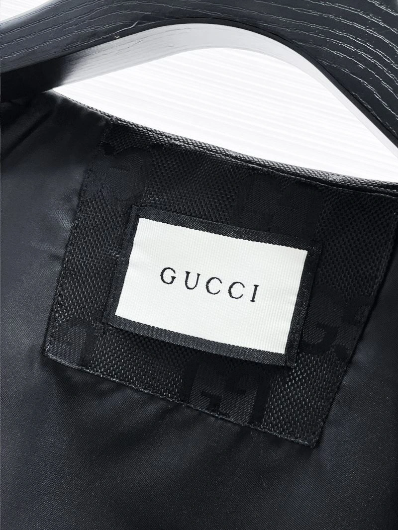 Gucci Outwear Classic 125858