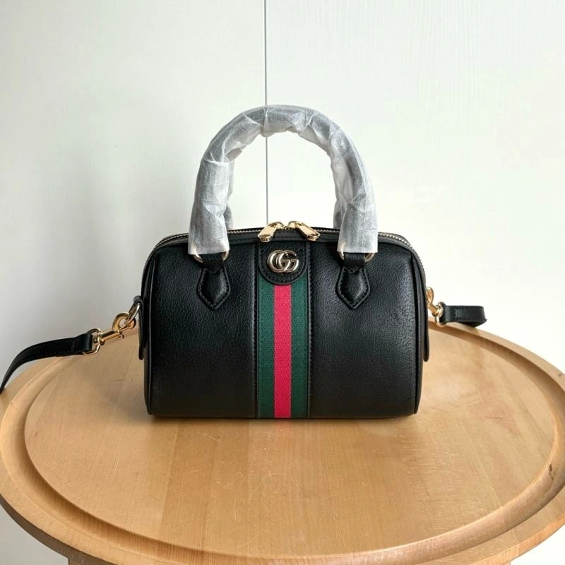 Timeless Gucci Pillow Bags 81374