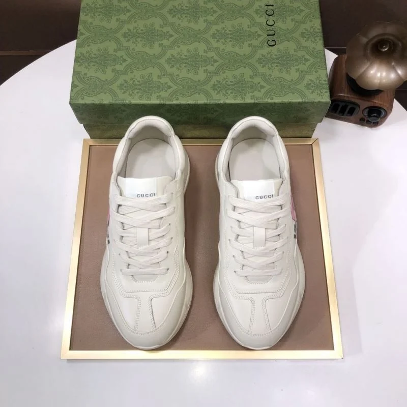 MultiPurpose Gucci Rhyton Shoes 25377