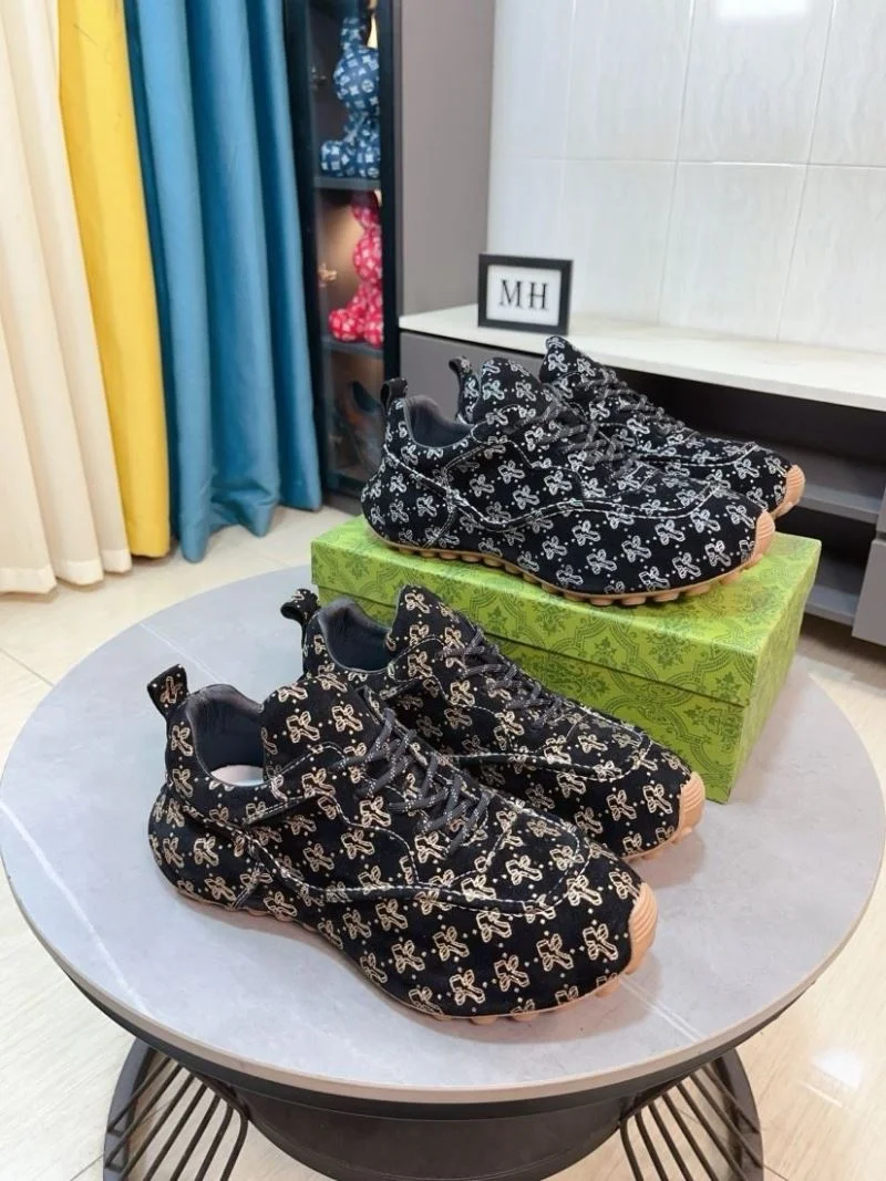 Functional Gucci Rhyton Shoes 25332