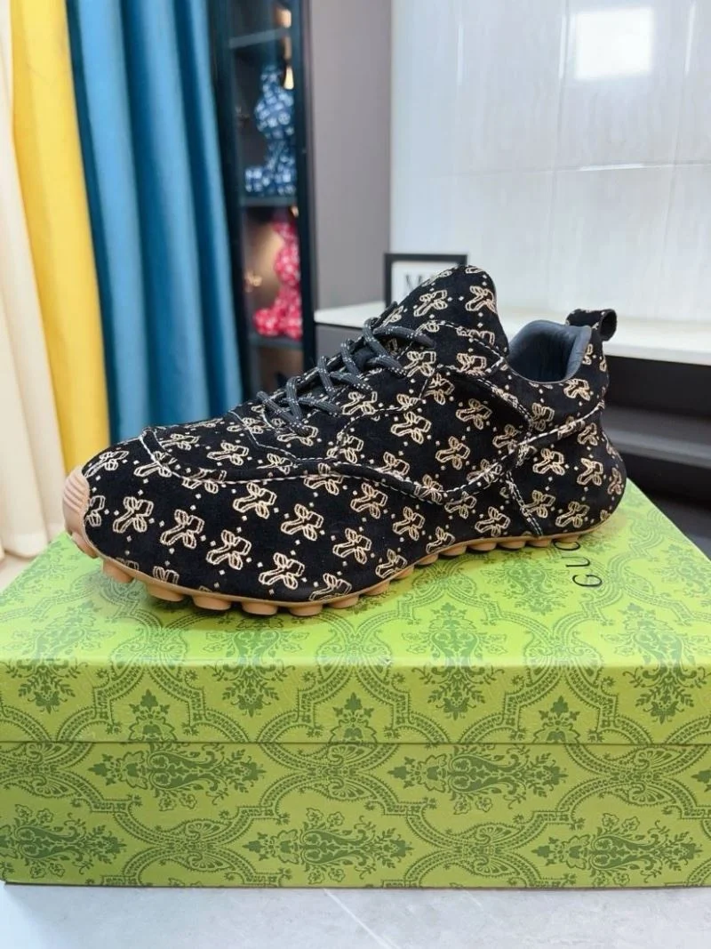Functional Gucci Rhyton Shoes 25332