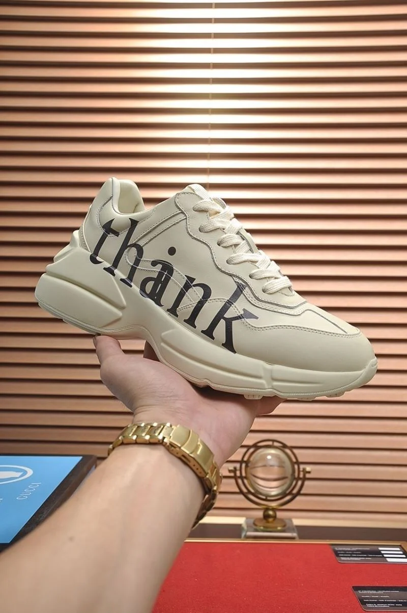 Gucci Rhyton Shoes Unisex 25308