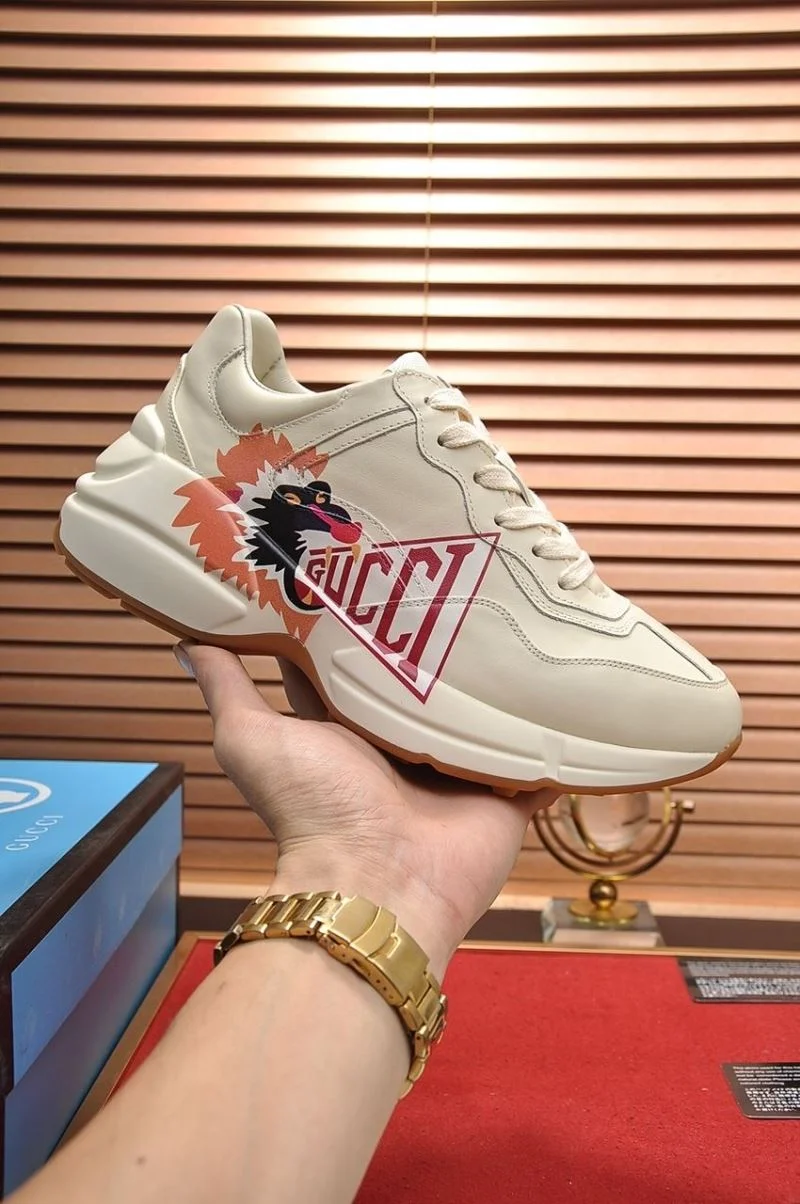 Vibrant Gucci Rhyton Shoes 25297