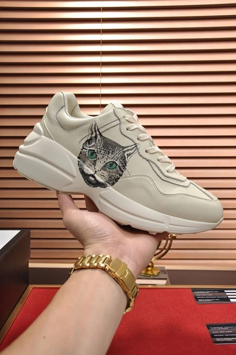 Minimalist Gucci Rhyton Shoes 25282