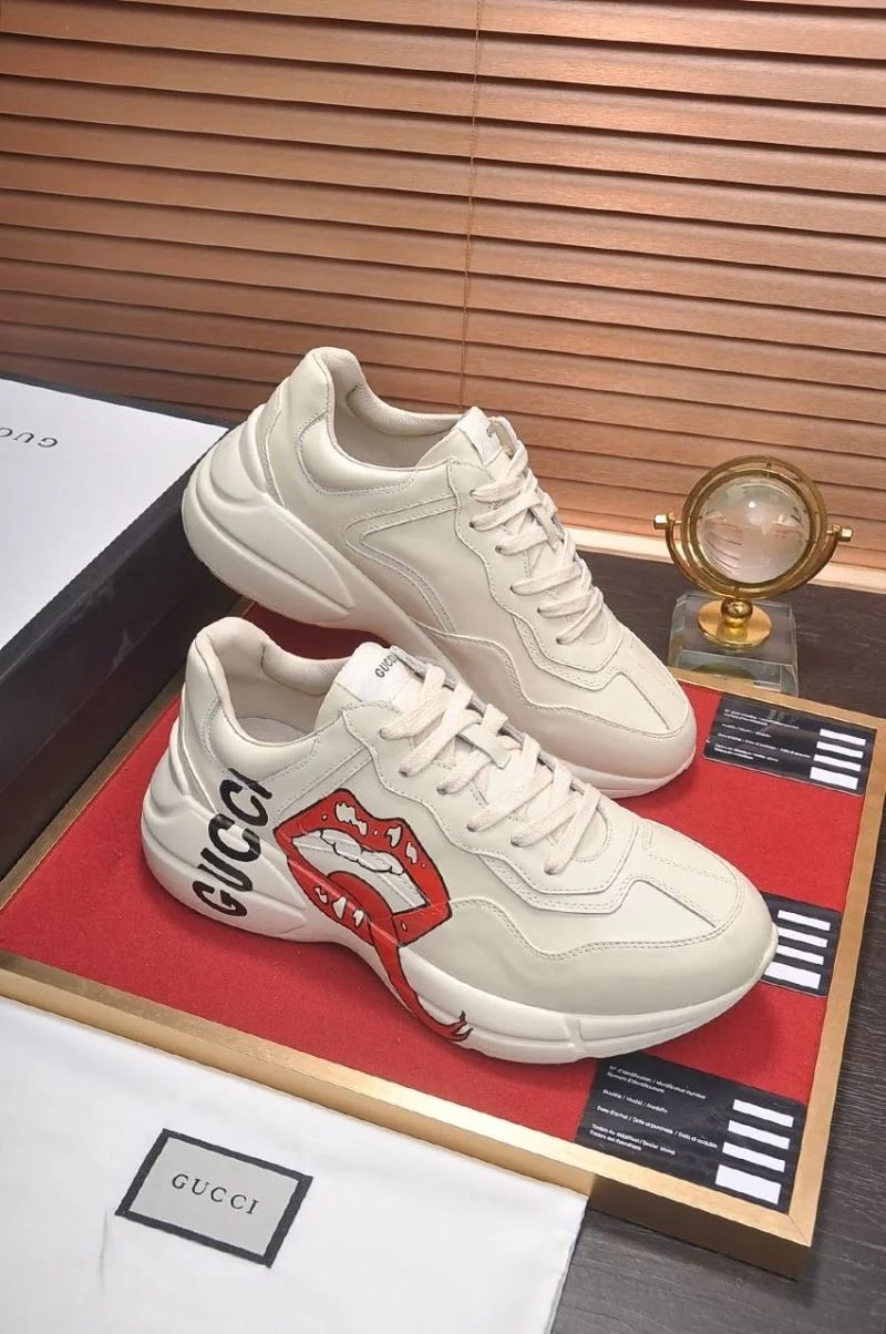 MultiPurpose Gucci Rhyton Shoes 25284