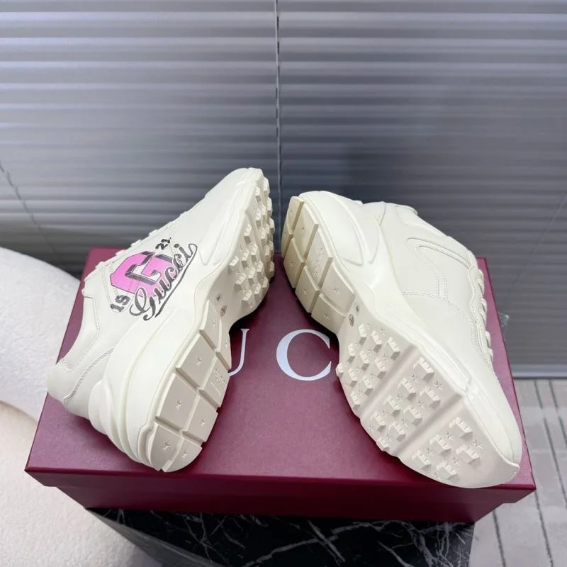 Gucci Rhyton Shoes Reliable 26027