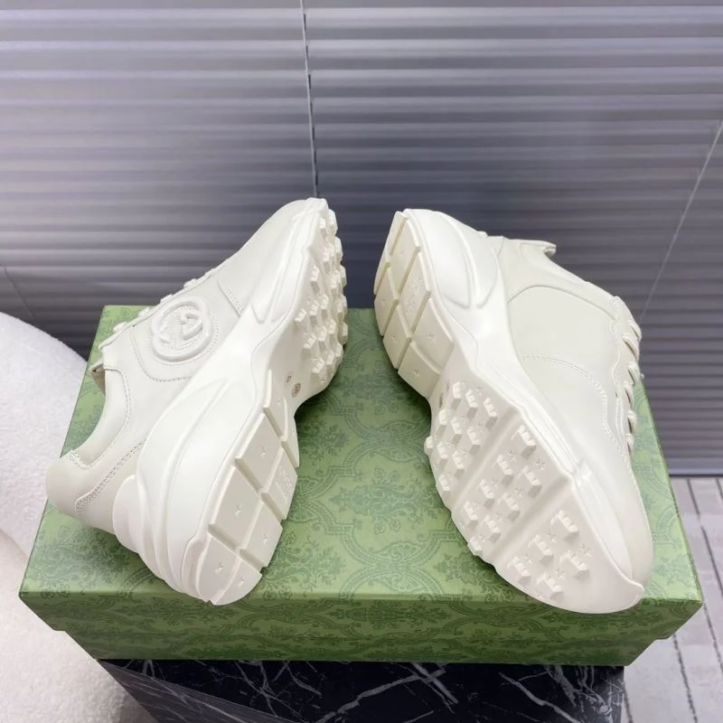 Sleek Gucci Rhyton Shoes 26028