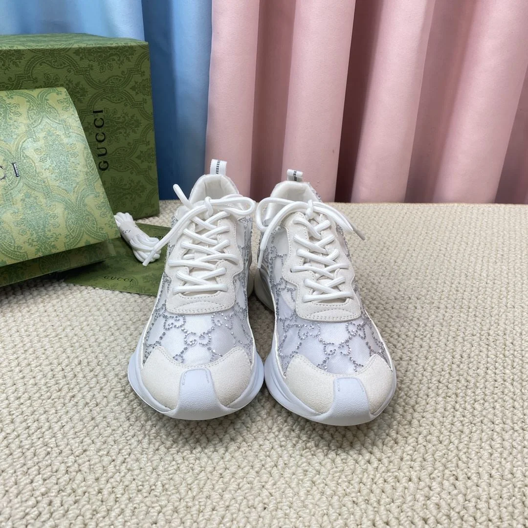 Gucci Rhyton Shoes Stretchable 24431