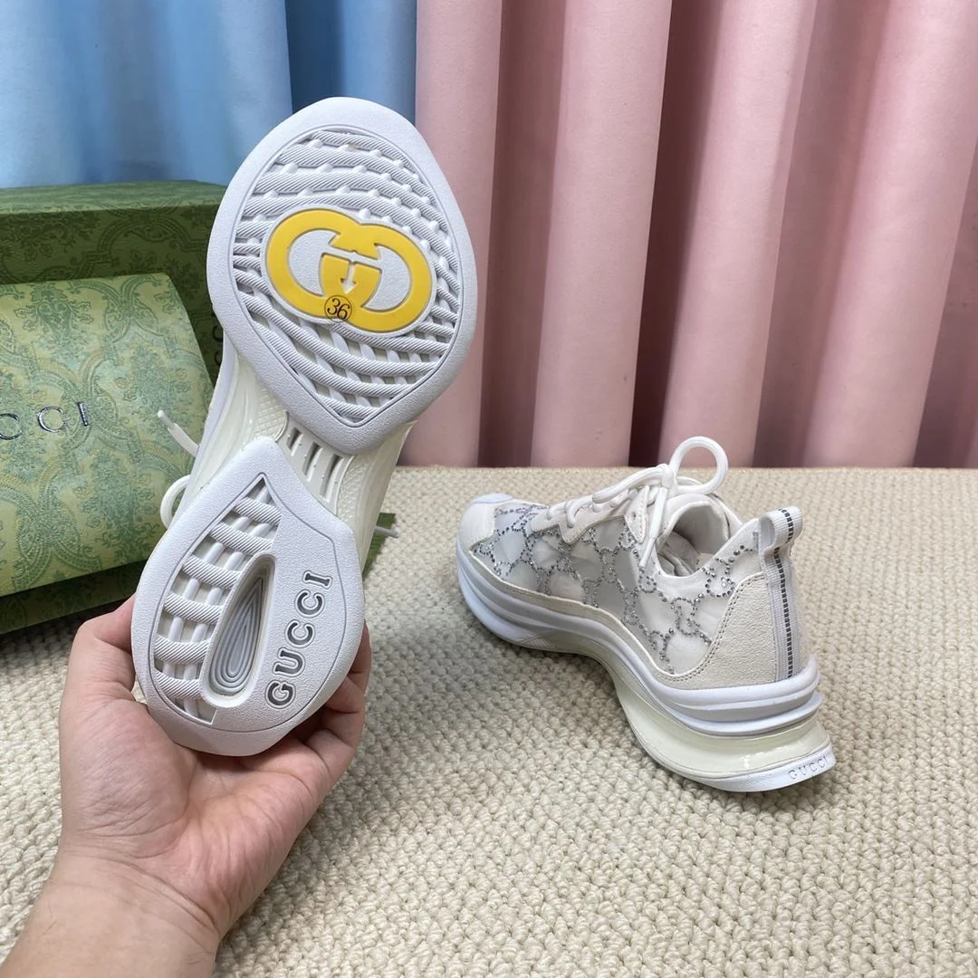 Gucci Rhyton Shoes Stretchable 24431