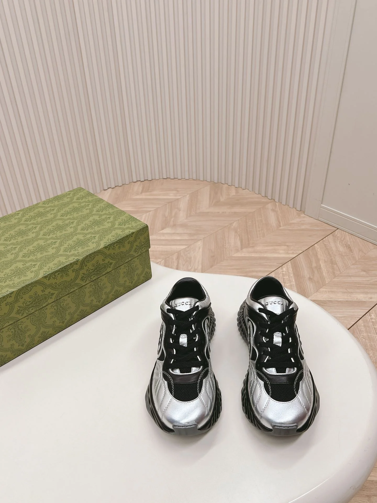 Gucci Rhyton Shoes FashionForward 24402
