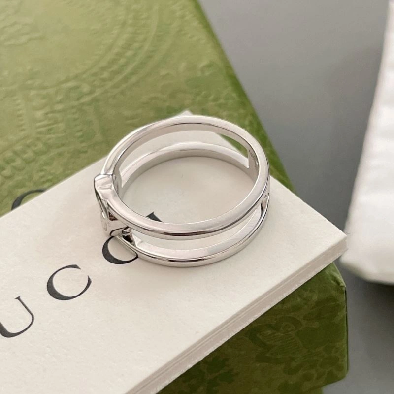 Gucci Rings Elegant 245758