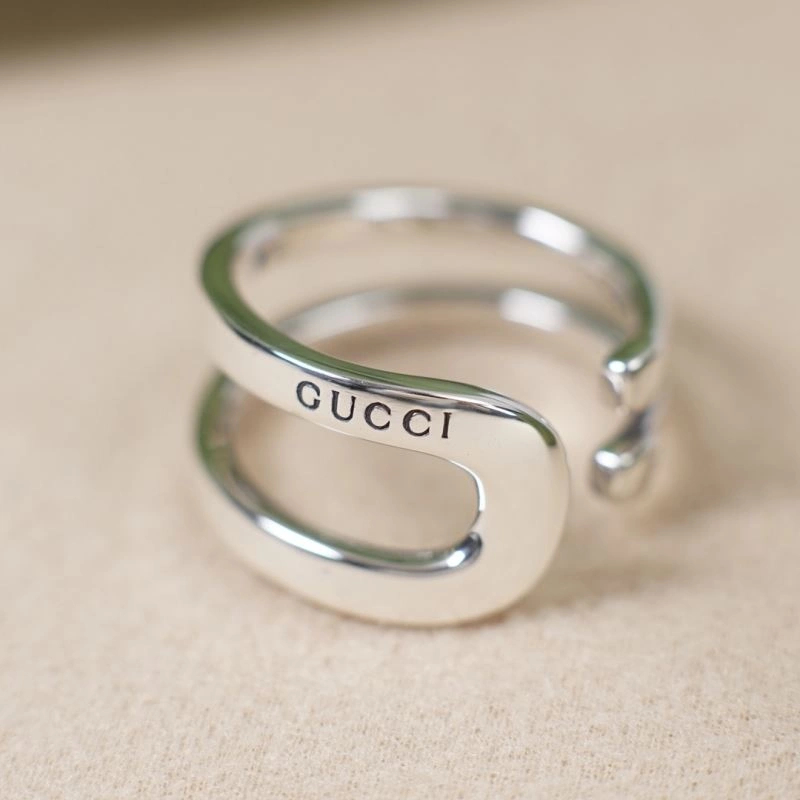 Breathable Gucci Rings 244960