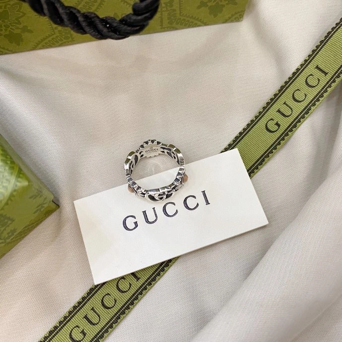 Elegant Gucci Rings 244693