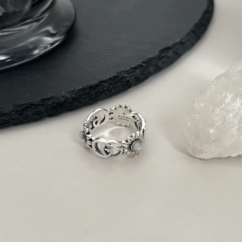 Lightweight Gucci Rings 244204