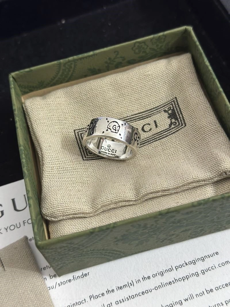 Sleek Gucci Rings 243910