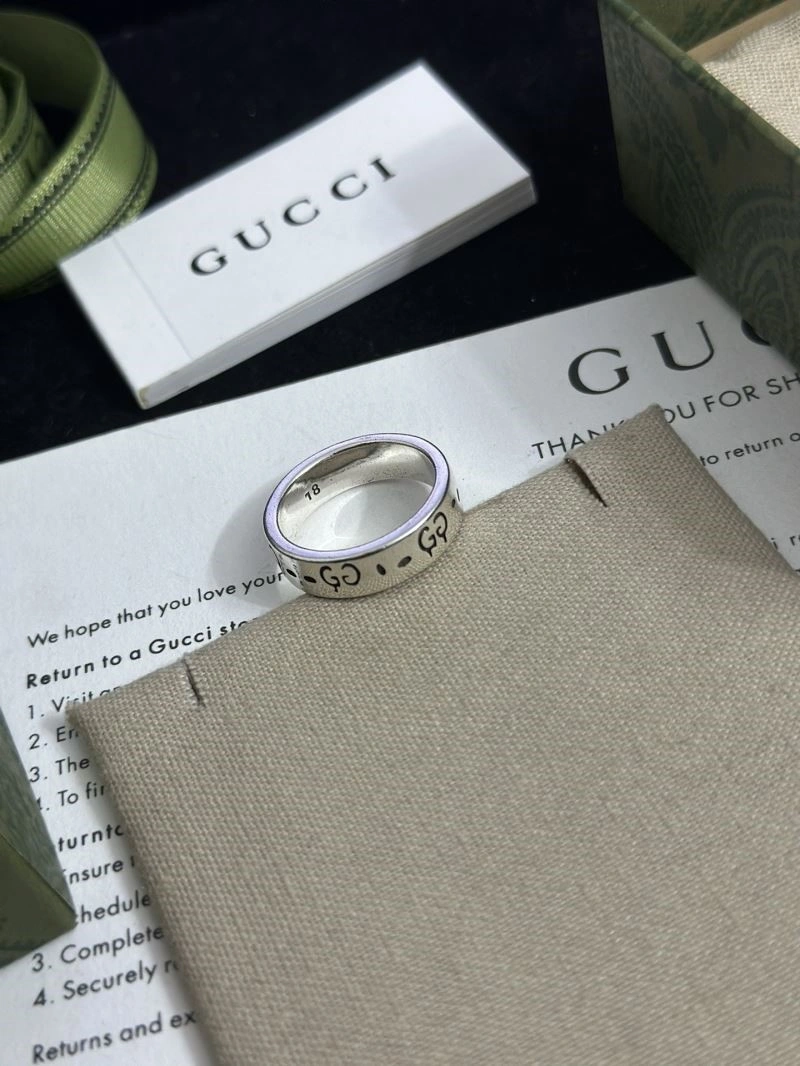 Sleek Gucci Rings 243910