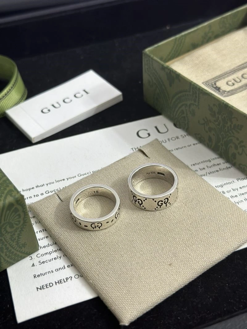 Sleek Gucci Rings 243910