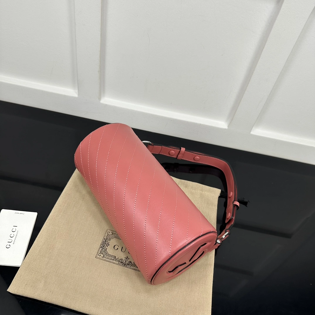 Gucci Round Bags Practical 72539