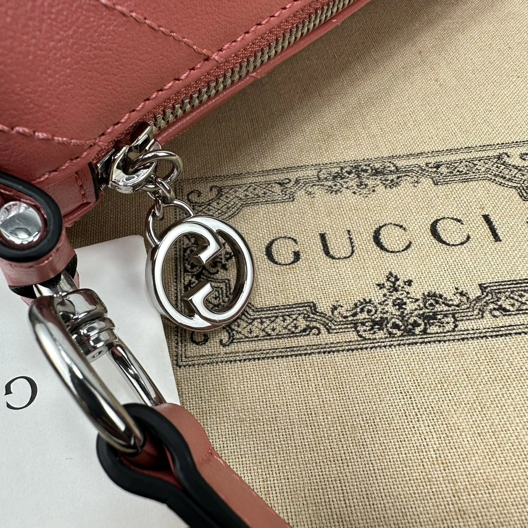 Gucci Round Bags Practical 72539