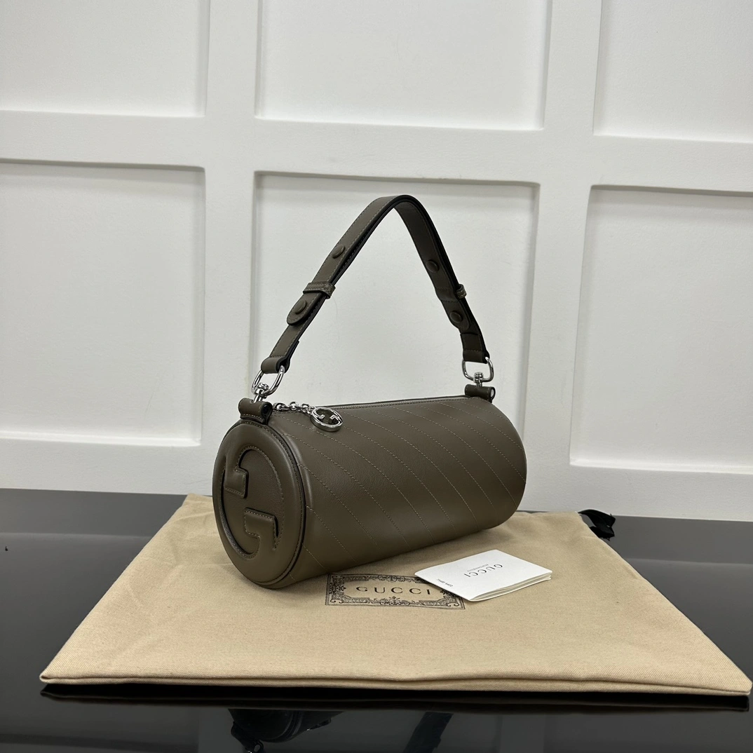 Gucci Round Bags EyeCatching 72544