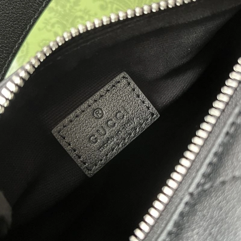 Effortless Gucci Round Bags 74615