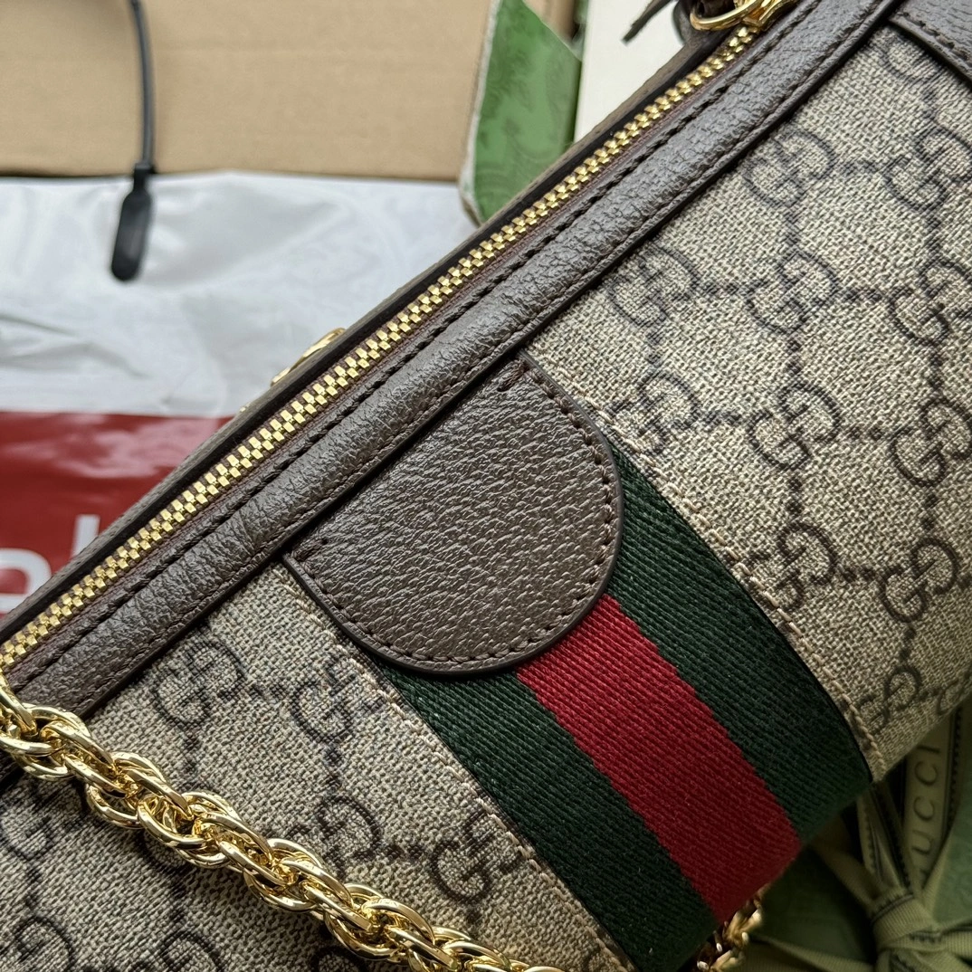 Comfortable Gucci Round Bags 72423