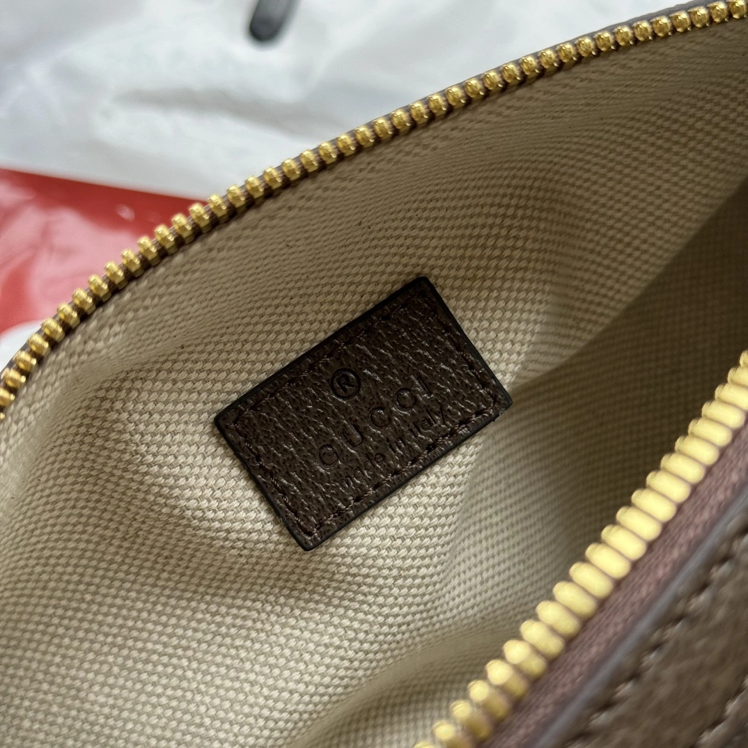 Comfortable Gucci Round Bags 72423