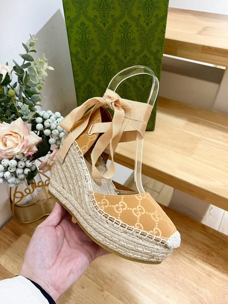 Gucci Sandals NewStyle 25067