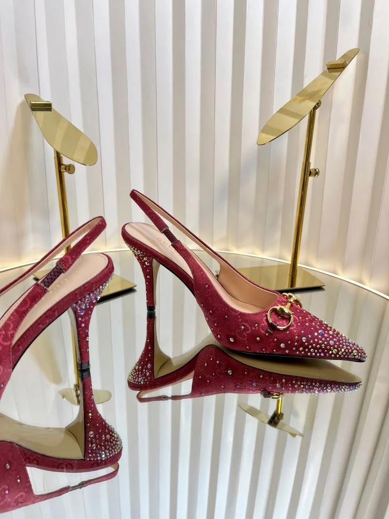 Gucci Sandals Snug 25069