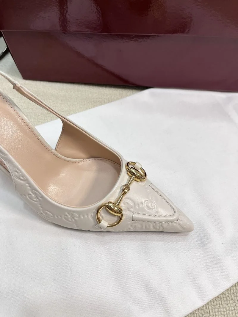 ComfortFit Gucci Sandals 25062