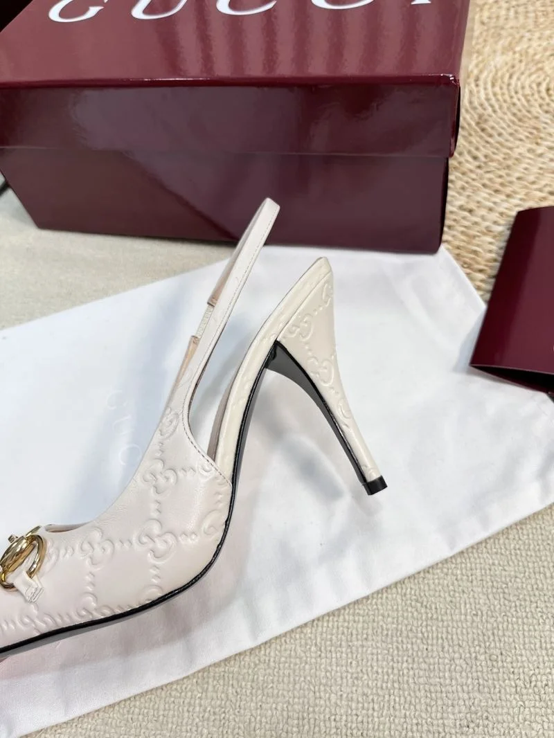 ComfortFit Gucci Sandals 25062