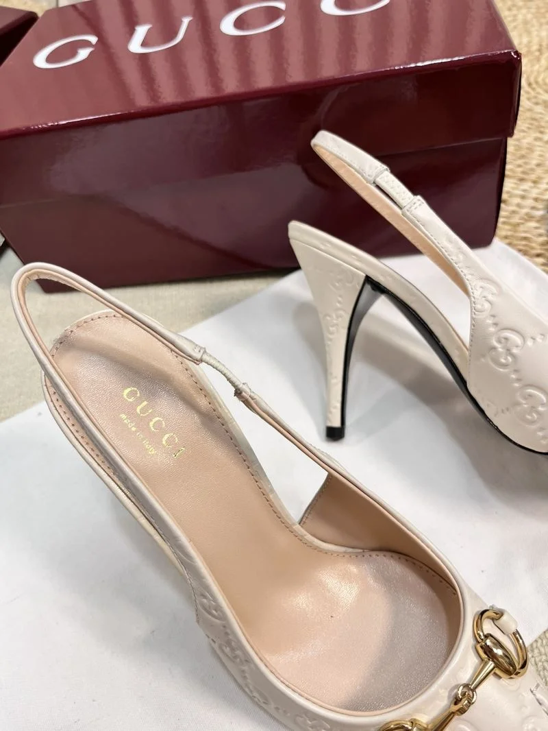 ComfortFit Gucci Sandals 25062