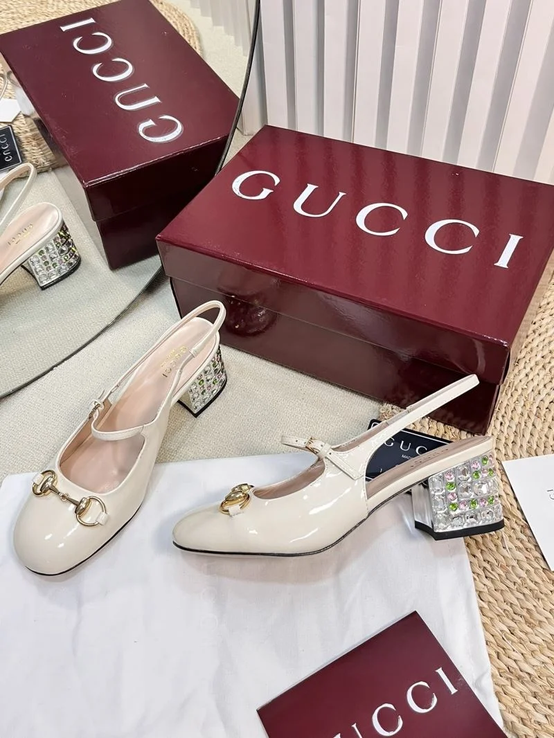 Gucci Sandals Effortless 25057