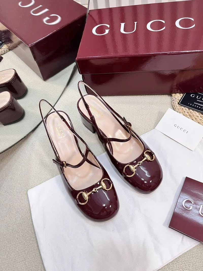 Chic Gucci Sandals 25048