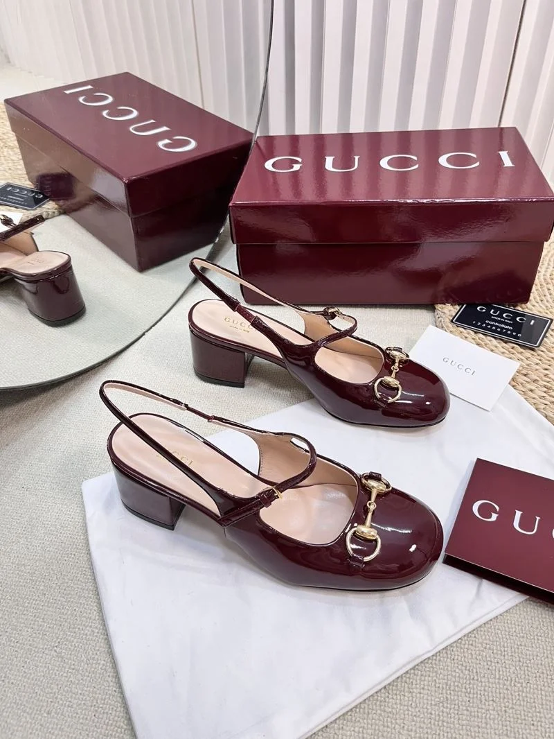 Chic Gucci Sandals 25048