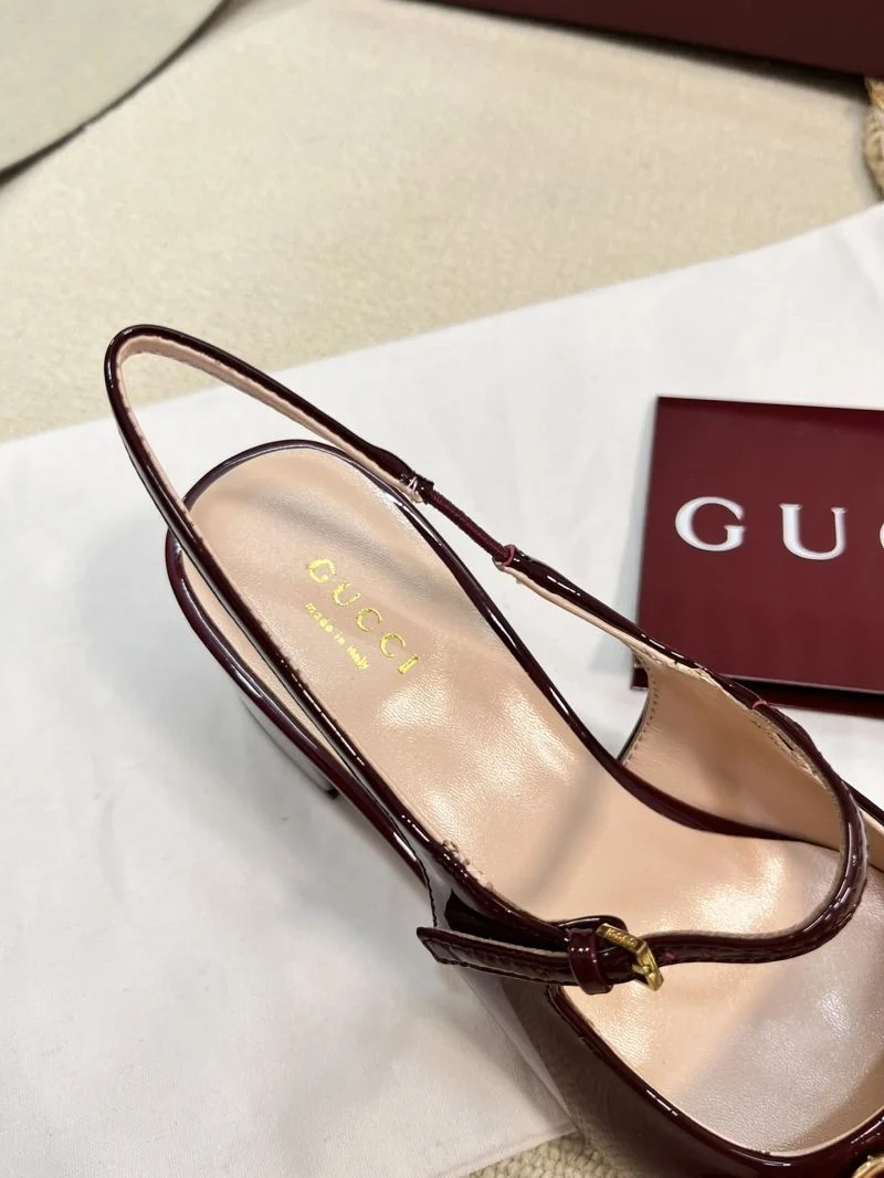 Chic Gucci Sandals 25048