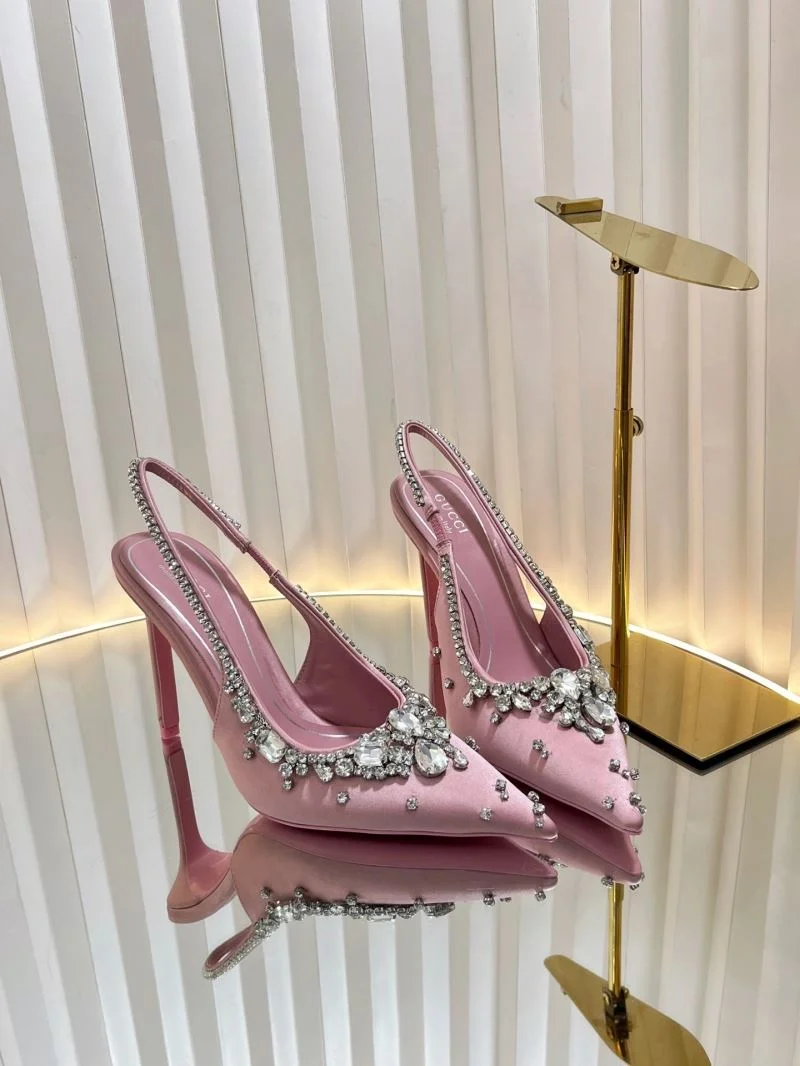Gucci Sandals Bright 25055