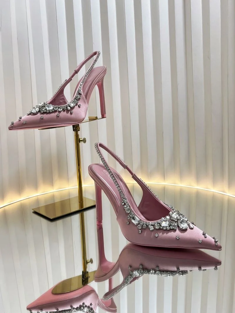 Gucci Sandals Bright 25055