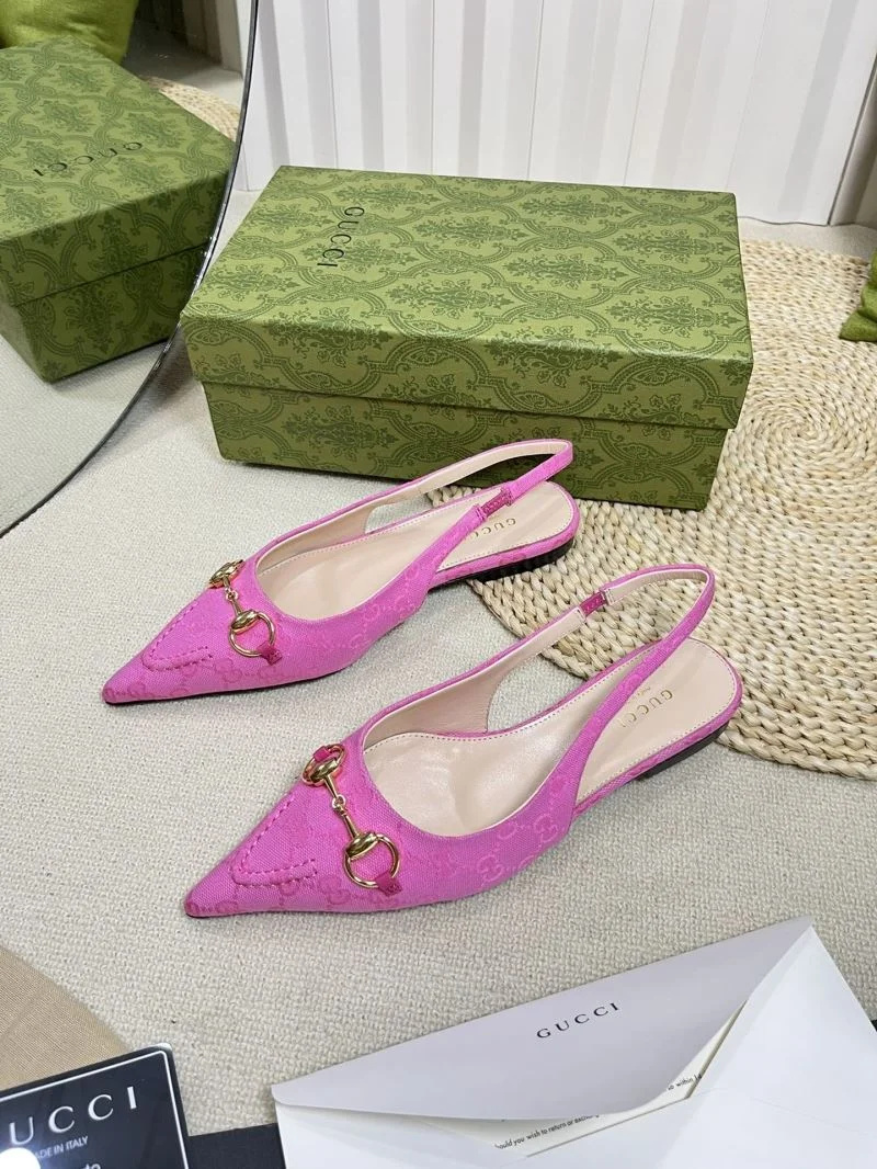 Timeless Gucci Sandals 25038
