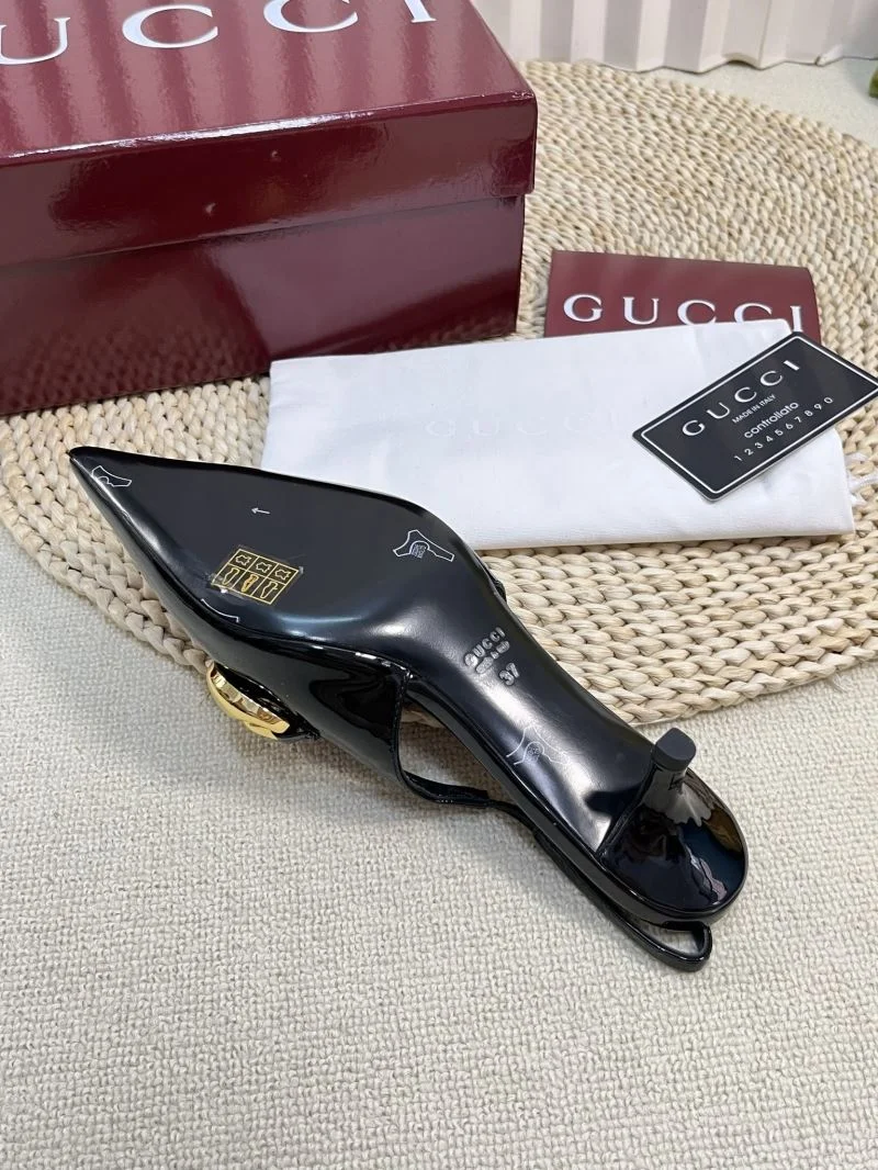 Refined Gucci Sandals 25122