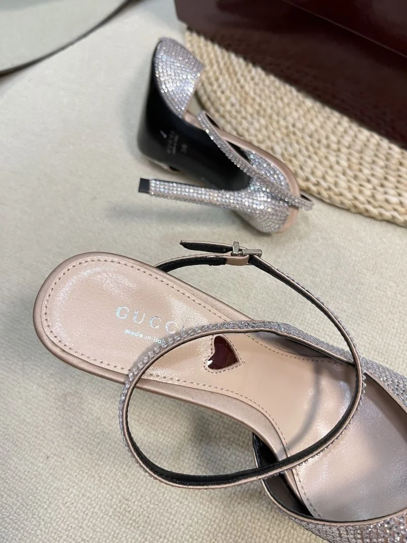 Gucci Sandals TechFriendly 25195