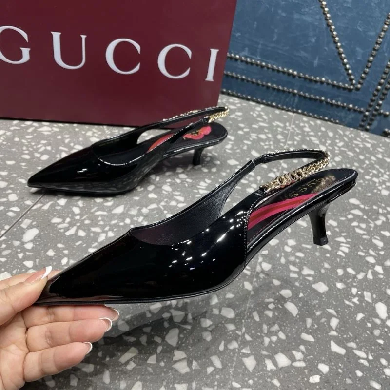 Gucci Sandals Elegant 25977