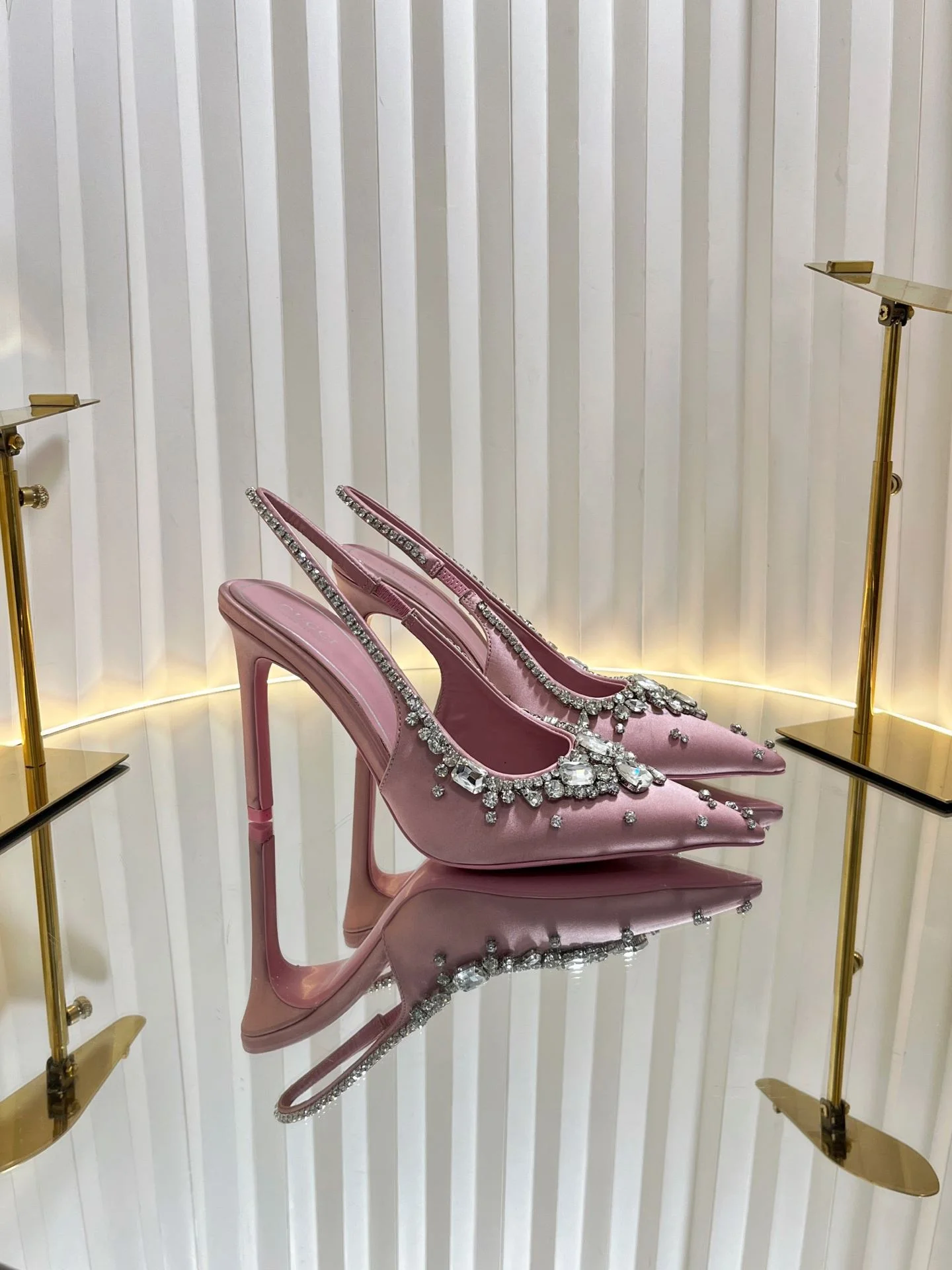 FreshLook Gucci Sandals 24361